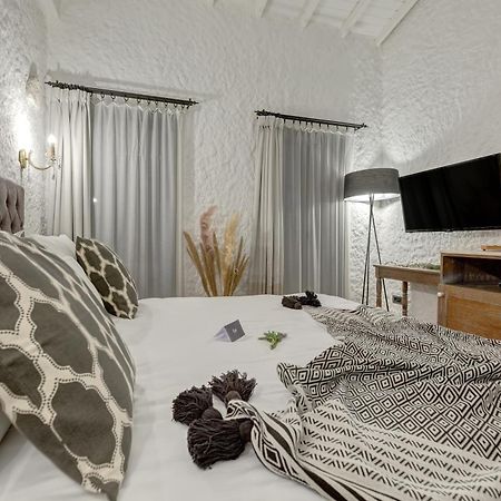 Alachi Hotel Alacatı Ruang foto