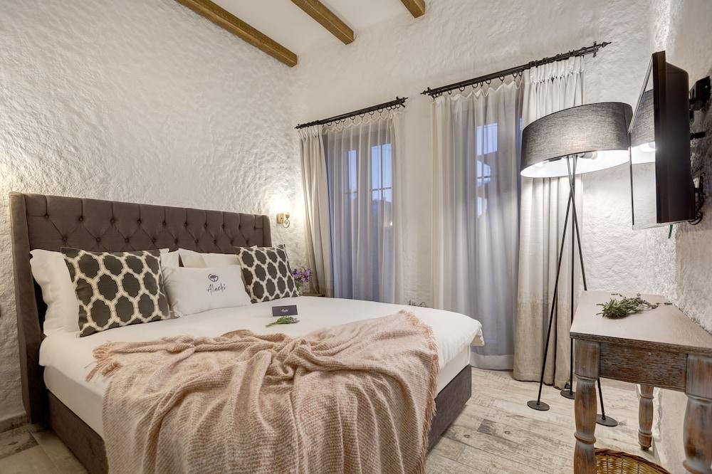 Alachi Hotel Alacatı Bagian luar foto