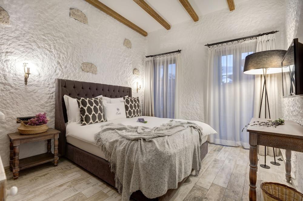 Alachi Hotel Alacatı Bagian luar foto