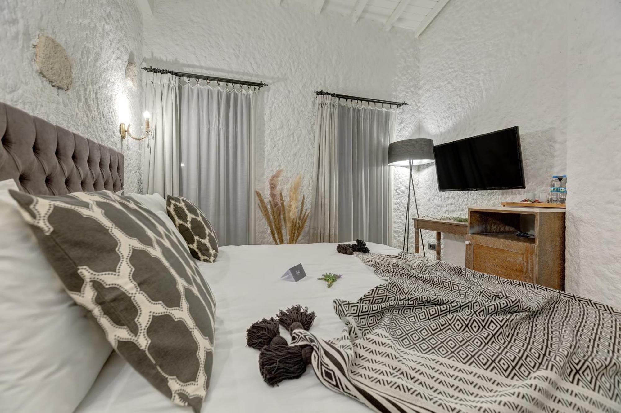 Alachi Hotel Alacatı Ruang foto