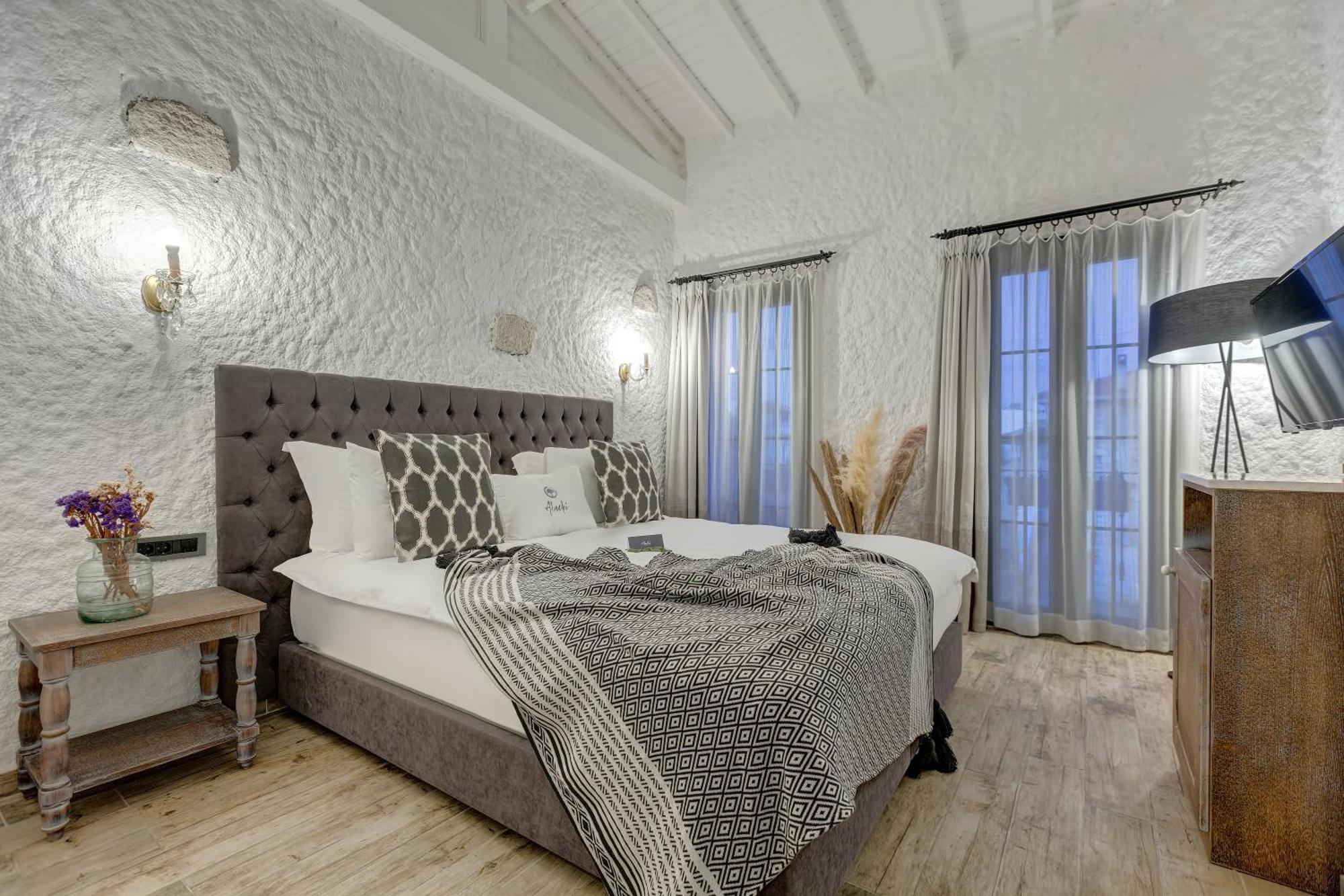 Alachi Hotel Alacatı Ruang foto