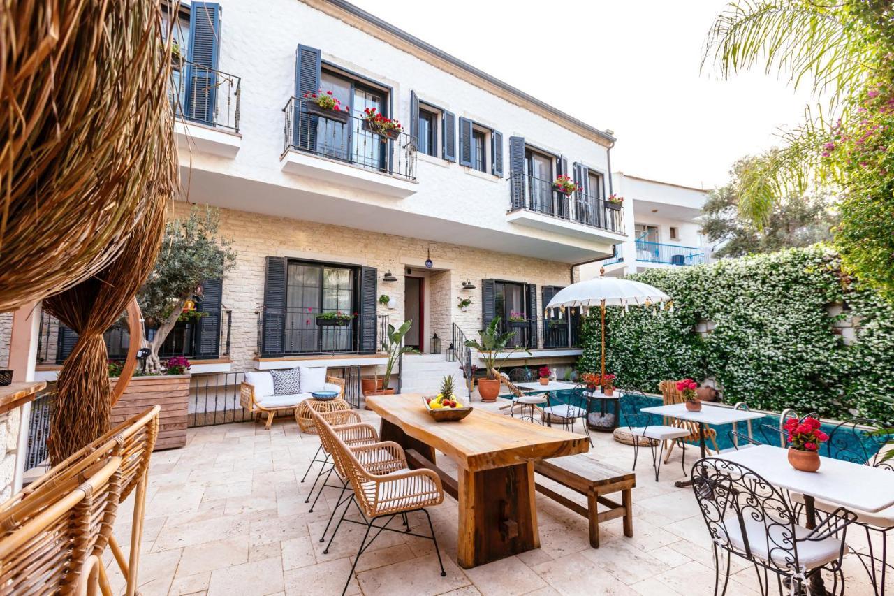 Alachi Hotel Alacatı Bagian luar foto
